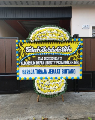 Papan Bunga Duka di Silih Nara