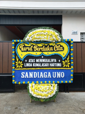 Papan Bunga Duka di Silih Nara
